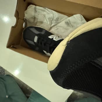 Boyner'den Kullanılmış Ayakkabı Teslim Edildi, Hemen Değişim İstiyorum