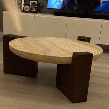 Miarik Design'tan Yanlış Ayağındaki Sehpa Ve Cevapsızlık