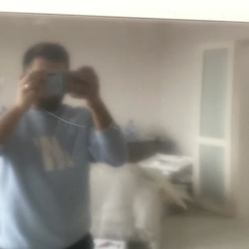 Kurulumda Çizilen Televizyon İçin Yetkili Servise Şikayet Ve Değişim Talebi