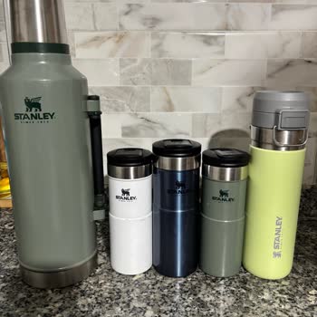 Yeni Kapak Isı Yalıtımını Yıktı, Stanley Termosları Tek Saatte Soğuyor