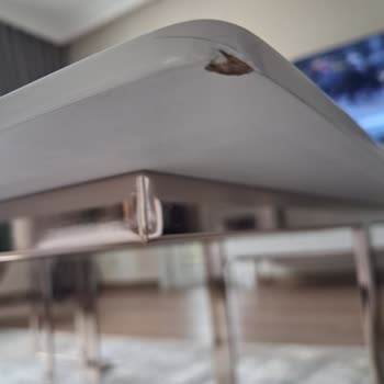 Orta Sehpadaki Çatlak Ve Boya Soyulması İçin Acil Çözüm Talebi