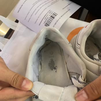 FLO Ayakkabısının Kısa Sürede Bozulması Ve Topuk Demirinin Çıkması