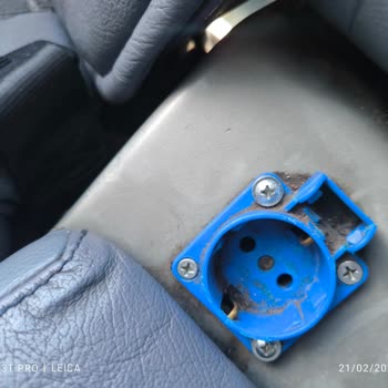 Isparta Ve İzmir Seferinde Emniyet Kemerleri Çalışmıyor, Otobüs Kirli