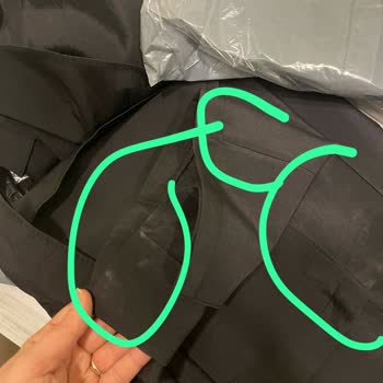 Defolu Pantolon Ve Yanıtsız İade Süreci