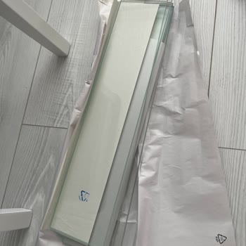 İKEA Hemnes Banyo Dolabında Kırık Ve Eksik Parçalar, Ücretsiz Çözüm Talebi