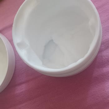 Boş Krem Paketi: Güvensiz Ürün Ve 470 TL İade Talebi