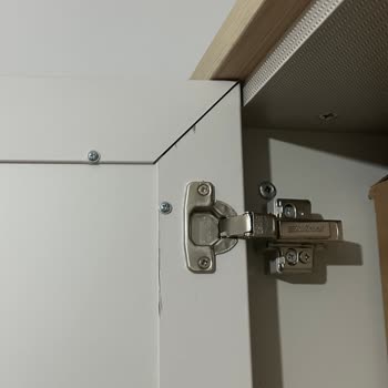 İstikbal Mağazasında Kırık Ve Eksik Parçalarla Montaj Sorunları Nedeniyle Sözleşmeden Dönüş Ve İade Talebi