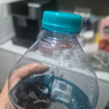 Kötü Koku Ve Hastalığa Yol Açan Hamidiye Pet Şişe Su