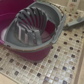 Parex Temizlik Seti Sıkma Aparatı Sürekli Kırılıyor, Yedek Parça Bekliyorum