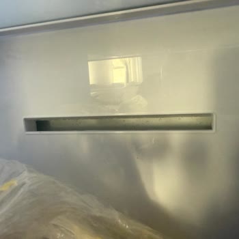 Arçelik Buzdolabının Sebzelik Kısmındaki Sürekli Terleme Sorunu, Değişim Veya İade Talebi