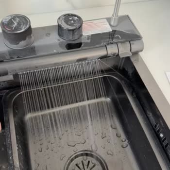 Akıllı Evye Su Ters Akıyor Ve Işık Çalışmıyor Servis Onarımı Veya İade Talebi