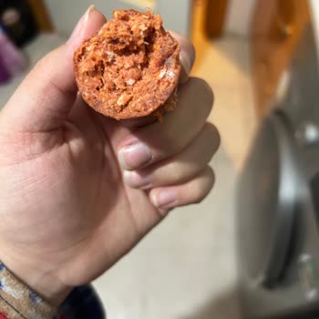 Şahin Sucukta Plastik Parça Bulunması Gıda Güvenliğini Tehdit Ediyor