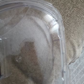 Kurutma Makinesinin Su Haznesi Beklenmedik Şekilde Kırıldı Ve Ücretsiz Değişim Talep Ediyorum