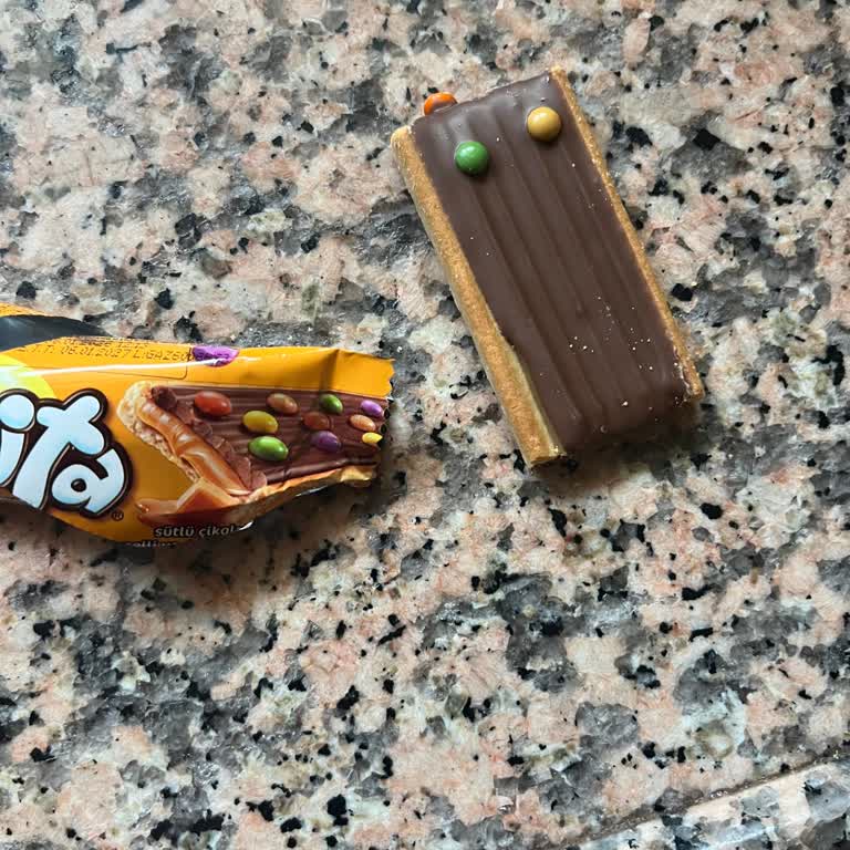 Papita Çikolata Ürününün Ambalajı Ve İçeriği Arasındaki Çelişki Tüketiciyi Yanıltıyor