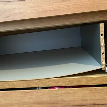 Jysk Şifonyerin Çekmeceleri Çalışmıyor, Değişim Ya Da Onarım Talebi