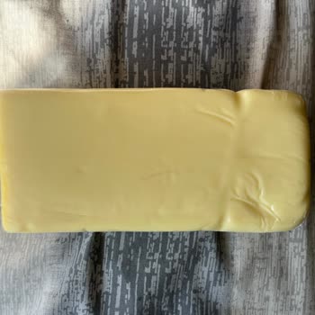 Derman Süt Taze Kaşar Peynirinde Kıl Sorunu Ve İade Talebi