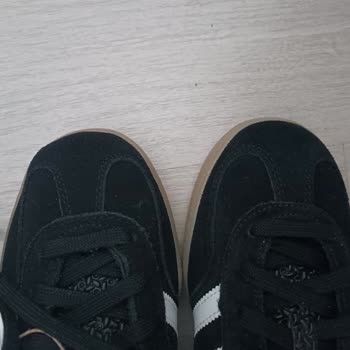 SuperStep'ten Gelen Yamuk Ayakkabılar Ve Tekrarlanan Değişim Süreci