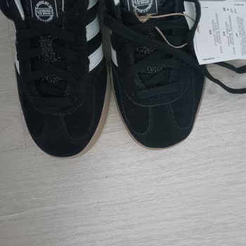 SuperStep'ten Gelen Yamuk Ayakkabılar Ve Tekrarlanan Değişim Süreci