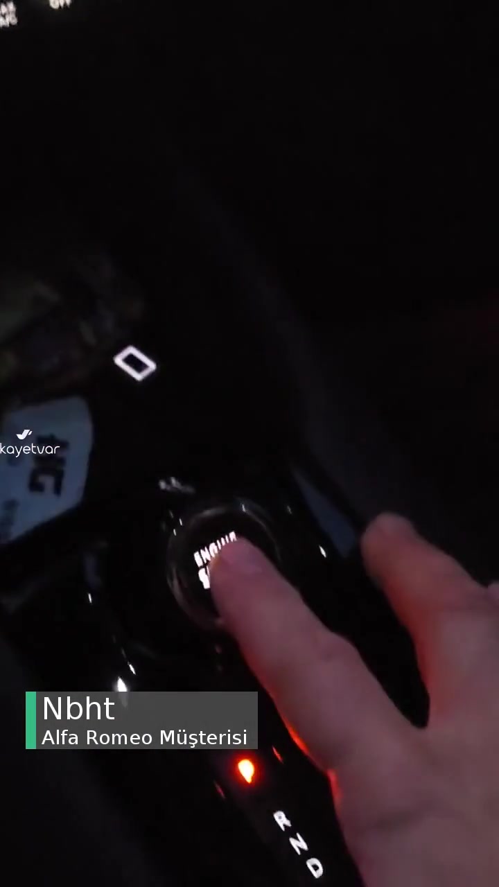 Sıfır Alfa Romeo Junior Araçta Tekrarlayan Arızaları! videonun kapak resmi
