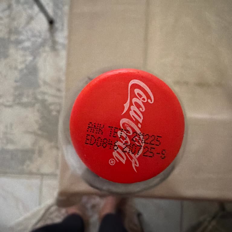 Son Kullanma Tarihi Geçmiş Kola Ve Şikayet Hattı İhmali