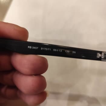 Rayban Gözlük Lens Filminde Çözülme Ve Garanti Reddi