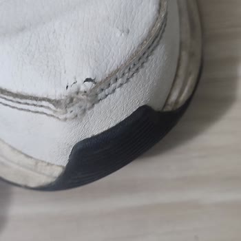 Ayakkabının Kısa Sürede Deforme Olması Ve Mağaza Yetkilisinin Umursamaz Tutumu