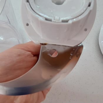 Arçelik RHB 6050 Rondo Bıçak Ve Haznesinde Erken Paslanma