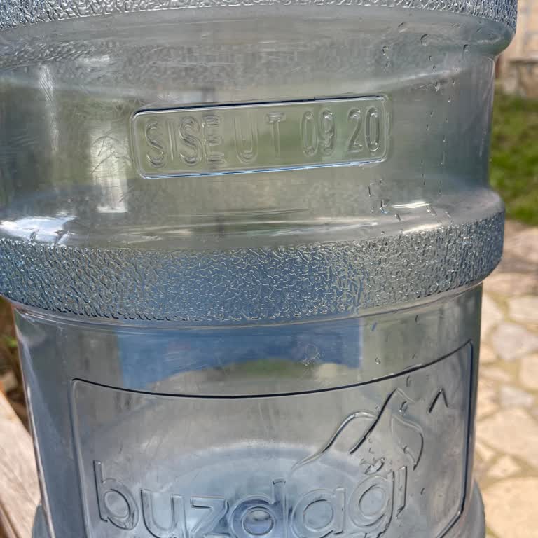 Buzdağı Beş Yılını Geçen Damacana Su ve Bayiden Gelen Kaba, Tehditkar Davranış