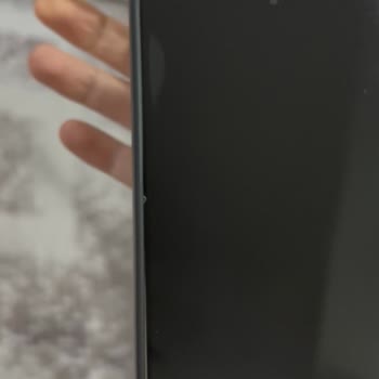 Kalitesiz Kılıflar Ve Bozulmuş Ekran Koruyucu Nedeniyle İade Talebi