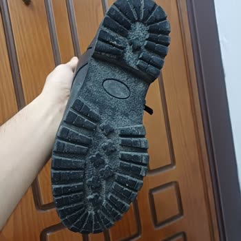 Derimod Botlarındaki Sol Ayak Su Sızdırması Ve Yanlış Kullanıcı Hatası