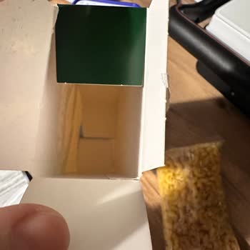 Pastavilla Mac Cheese Paketi İçinde Peynir Sosu Eksik