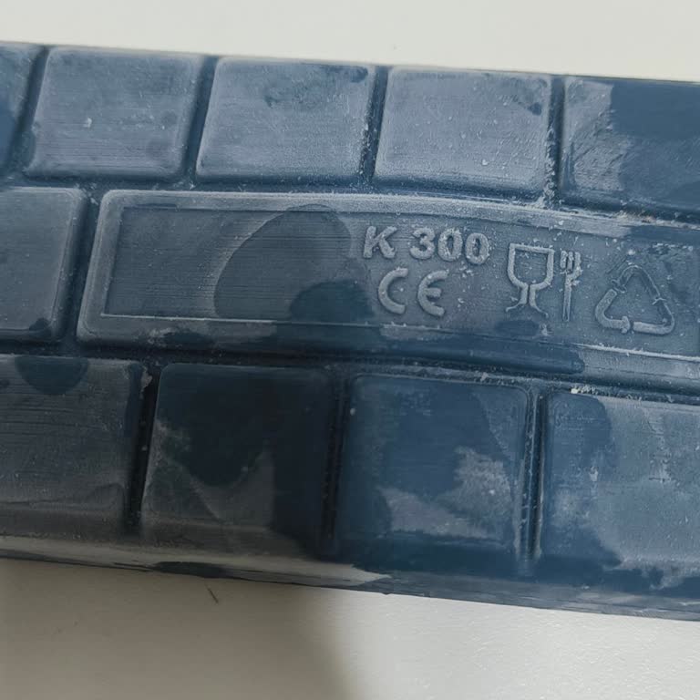 Aköz Plastik Ambalaj 3 Gün Önce 25 TL’ye Aldığım Plastik Buz Aküsünü 40 TL Olarak Fiyatlandırdılar