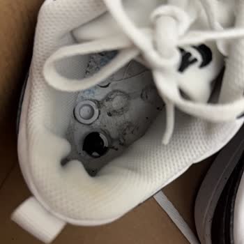 Ayakkabının Hızlı Bozulması Ve Mağazanın İade Reddi