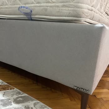 Aston Çift Kişilik Baza Başlığının Gıcırdama Sorunu Çözülmedi, Değişim Talep Ediliyor