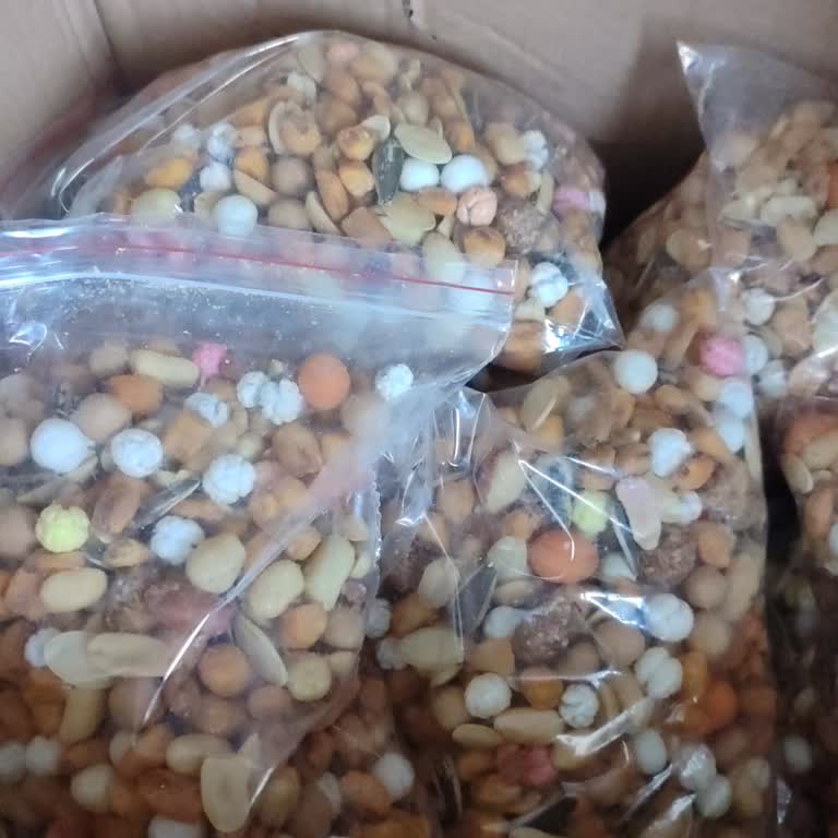 Emirhan Kuruyemiş | Bolu Yanıltıcı Tanıtım, Kalitesiz Kuruyemiş ve İade Talebi