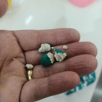 İcollagen Hapları Kırık Ve Renk Farklı Gönderildi, Müşteri Hizmetlerinden Çözüm Gelmedi