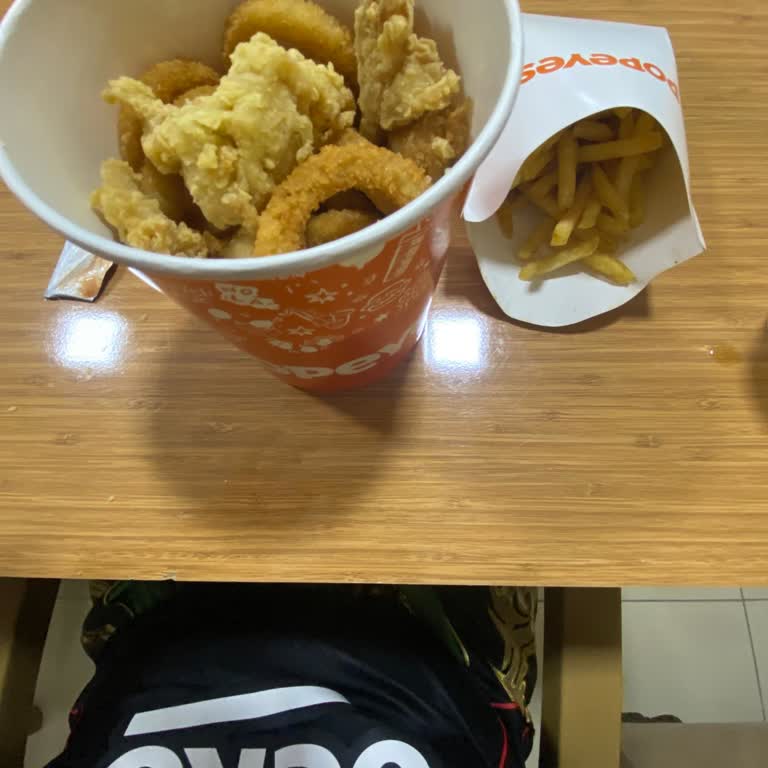 Siparişte Eksik Burger Ve Restoranla İletişim Sorunu