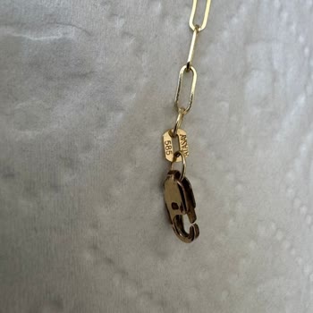 Klips Kararması Tekrarlayan Altın Zincir Kolyede Sürekli Sorun Ve Değişim Talebi