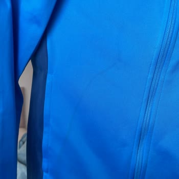 Rutubetten Kaynaklı Lekeli Ürün Ve Yanıtsız Müşteri Desteği