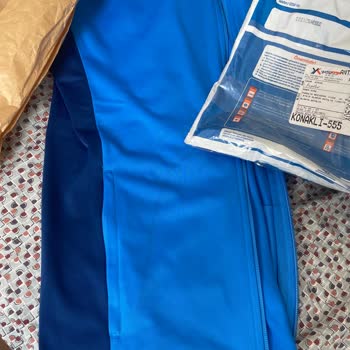 Rutubetten Kaynaklı Lekeli Ürün Ve Yanıtsız Müşteri Desteği