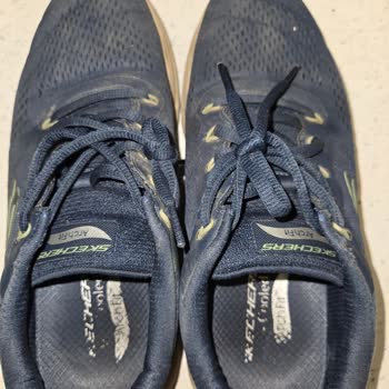 Skechers Ayakkabıda Erken Yırtılma Ve Topuk Çökmesi: Değişim Talebi