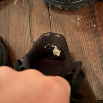 Kayseri Filo Mağazası Ayakkabısının Kısa Sürede Açılması Ve Garanti Reddi