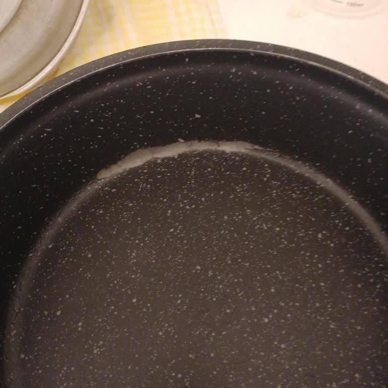 Granit Tencere Kaplaması Çözüldü Sağlık Riski Ve Değişim Talebi