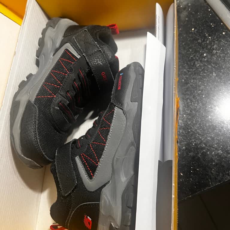 Greyder Botunun Boyama Sorunu Ve Mağaza Çalışanının İlgisiz Yaklaşımı