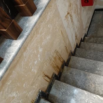 Ostaş İnşaat Beşevler Vera’da A, B Ve C Bloklarda Üç Yıllık Su Sızıntısı Hâlâ Çözülmedi
