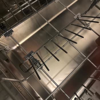 Beko BM4004 Sepetinde Paslanma Ve Kırılma Ücretsiz Değişim Talebi