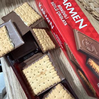 Şok Market Karmen Çikolatasında Yarım Bisküvi Sorunu