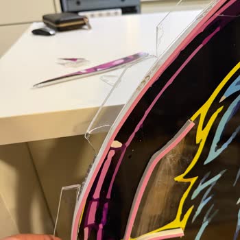 Neonbir Yanlış Ürün Ve Adrese Gönderim, Kırık Ambalaj