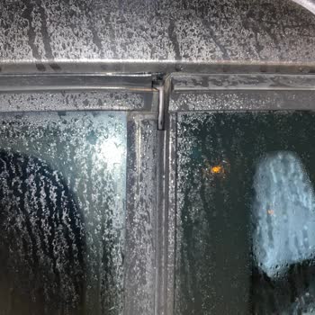 Peugeot 2008 Arka Cam Fitillerinde Kronik Yırtılma Sorunu