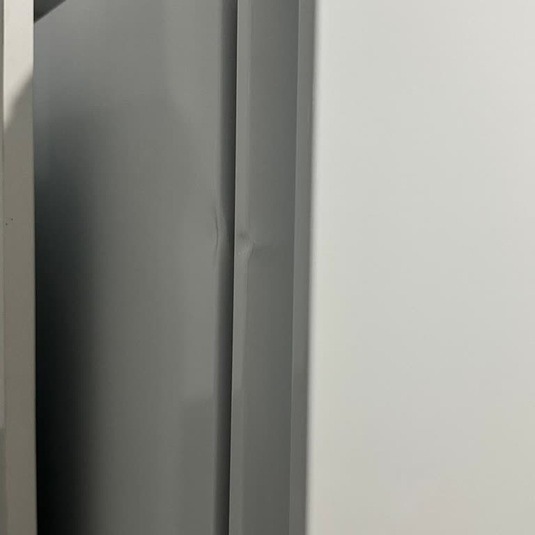 Kurulum Sonrası Göçük Bulunan Buzdolabının Değişimi Talep Ediliyor